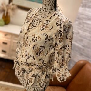 Anthropologie Country Western Scalloped Cream and Dark Brown Blouse size XS NWT
